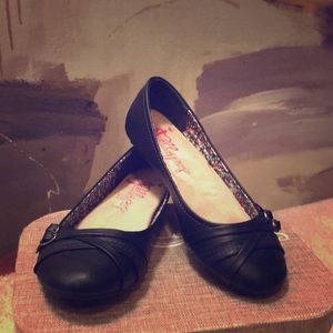 Cute work flats in Black